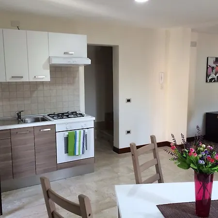 Casa Vacanze Apartment *